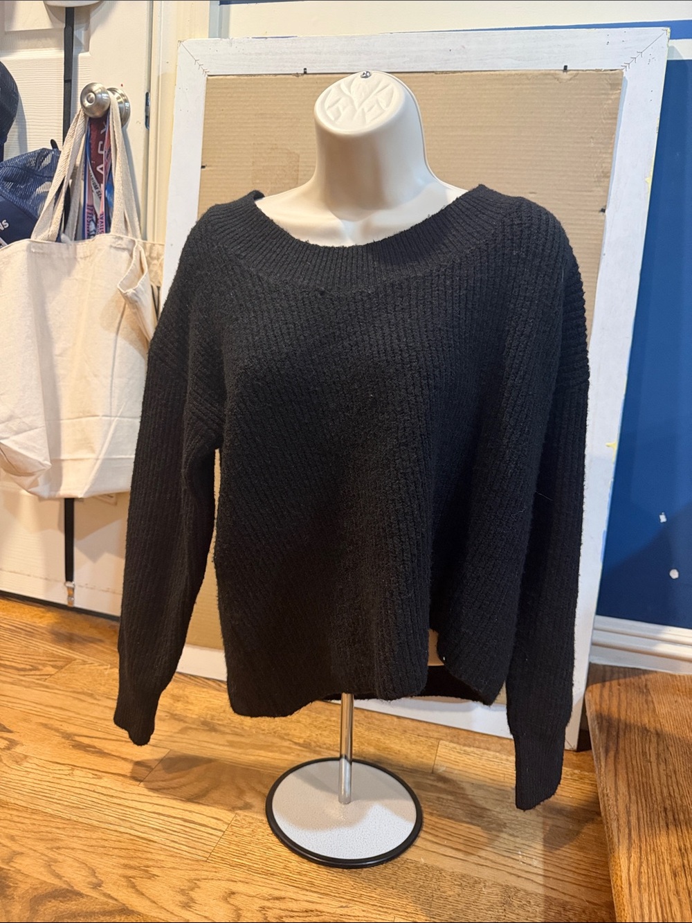 SHEIN Black Ribbed Crewneck Sweater